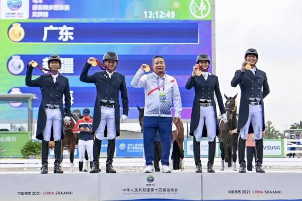 十四運開幕式奧運冠軍扛旗,我省健兒捷報頻傳 | 廣東體育一週回顧 十四運開幕式奧運冠軍扛旗,我省健兒捷報頻傳 | 廣東體育一週回顧