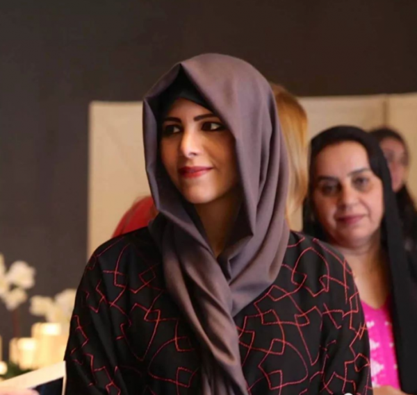 迪拜神秘大王妃:17歲嫁給表哥,22年生了12個孩子,坐穩中宮之位 迪拜神秘大王妃:17歲嫁給表哥,22年生了12個孩子,坐穩中宮之位