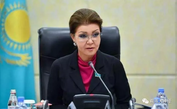 迷霧下權力遊戲的真相：暗潮湧動的哈薩克