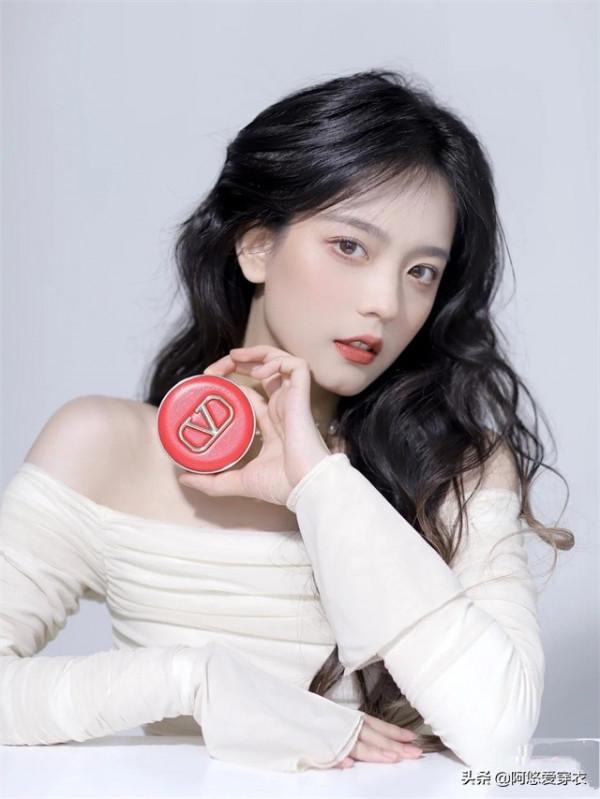 秋天的“口紅”要怎麼塗才夠好看?從這3個方面下手,精緻又洋氣 秋天的“口紅”要怎麼塗才夠好看?從這3個方面下手,精緻又洋氣