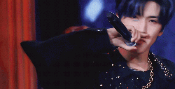 染髮教科書，又被他們颯到了