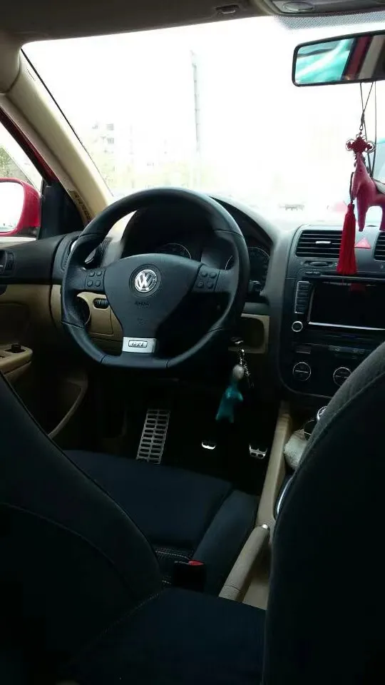 如果不提醒我,我真的以為這臺速騰是5代GTI 如果不提醒我,我真的以為這臺速騰是5代GTI