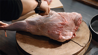 冬天跟羊肉有多配?水盆羊肉——湯清澈如水、肉鮮嫩入魂 冬天跟羊肉有多配?水盆羊肉——湯清澈如水、肉鮮嫩入魂