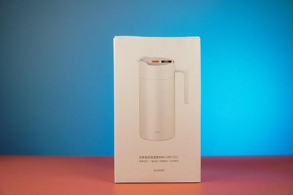 溫度數顯,全效保溫,讓冬天喝水不再冷冰冰 溫度數顯,全效保溫,讓冬天喝水不再冷冰冰