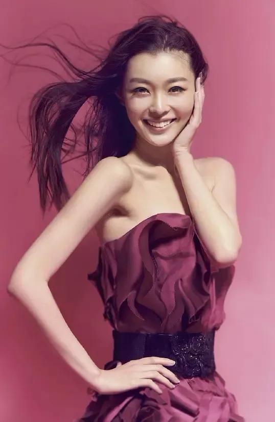 頂級清秀女神宋軼，秀色可餐、溫婉動人