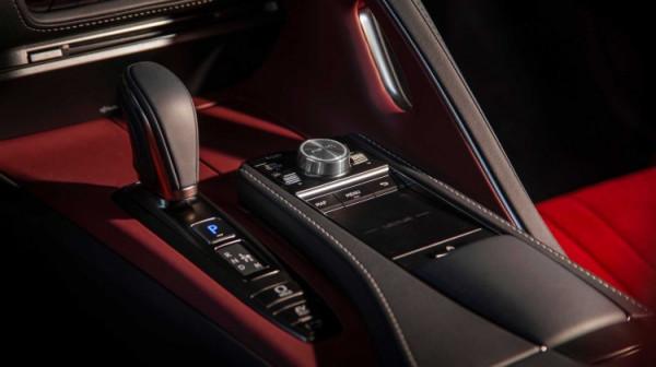 “看不見”的地方升級 新款雷克薩斯LC售價公佈 “看不見”的地方升級 新款雷克薩斯LC售價公佈