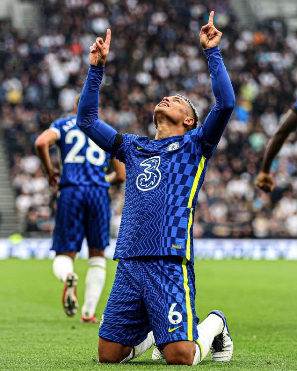 真倫敦之王!藍軍首取德比客場六連勝,創6大紀錄,495分力壓槍手 真倫敦之王!藍軍首取德比客場六連勝,創6大紀錄,495分力壓槍手