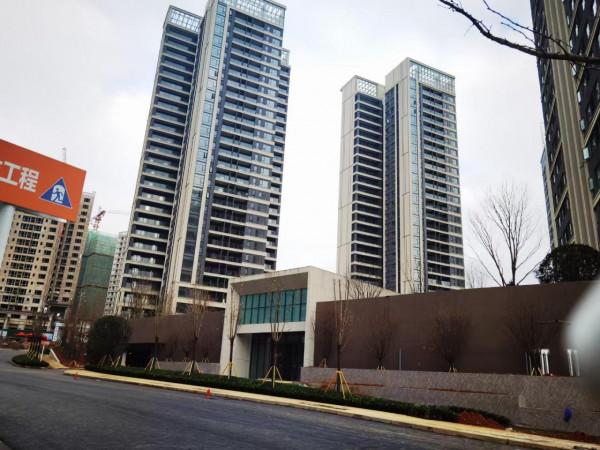 買房選邊戶好還是選中間戶好？