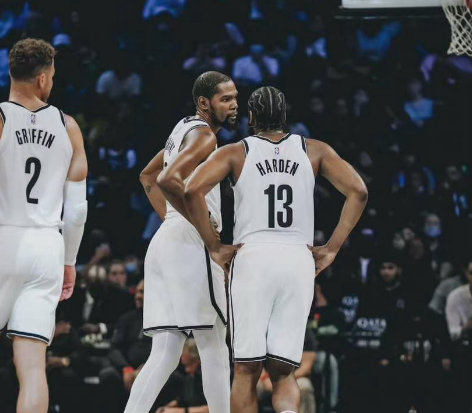 季前賽-杜蘭特18分籃網力克雄鹿！沃拉30+8