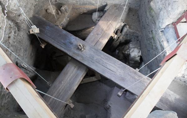 上海古鎮發現一口宋代古井，6年後卻挖出千年地宮，出土4顆佛舍利