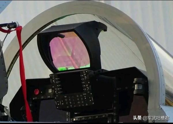 阿根廷重金買下12架梟龍，再打第二次馬島戰爭，能幹翻英國嗎？