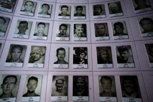 樊建川:辭職副市長,瘋狂變賣資產,只為花80億“收破爛”? 樊建川:辭職副市長,瘋狂變賣資產,只為花80億“收破爛”?