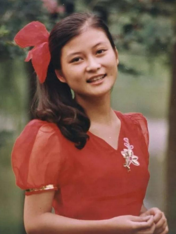 《媽媽的吻》成就兩位童星，朱曉琳巔峰時退圈，程琳成未婚媽媽