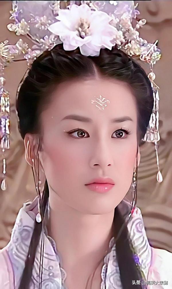 今日美圖欣賞——黃聖依 今日美圖欣賞——黃聖依