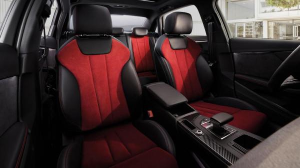 2022款奧迪A4L上市，新增RS套件燃速型，售價31.88萬起