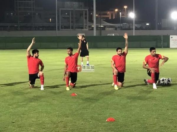 國足展開全面衝刺 戰越南隊必須拿下 國足展開全面衝刺 戰越南隊必須拿下