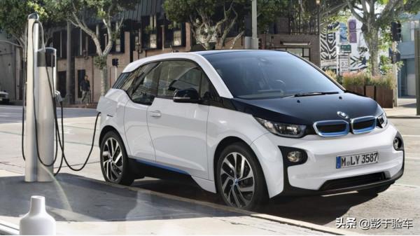 從翱翔藍天到馳騁大地，寶馬百年曆史回顧！全網最全寶馬車型梳理