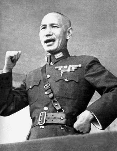 策劃一生，臨死卻將總統之位讓給外人，老蔣讓位背後的真相是啥？