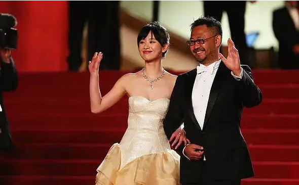 李夢的“消失”，是娛樂圈的“悲哀”，還是資本家的犧牲品？