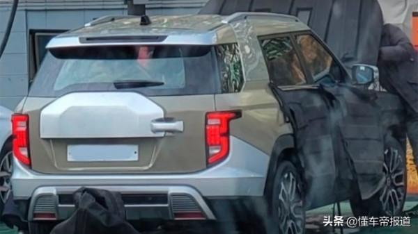 新車｜前臉酷似Jeep，預計今年亮相！雙龍新款SUV諜照曝光