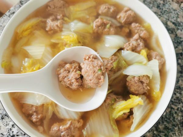 吃了30年的肉丸子，才知道做法這麼簡單，湯汁鮮美，營養不油膩