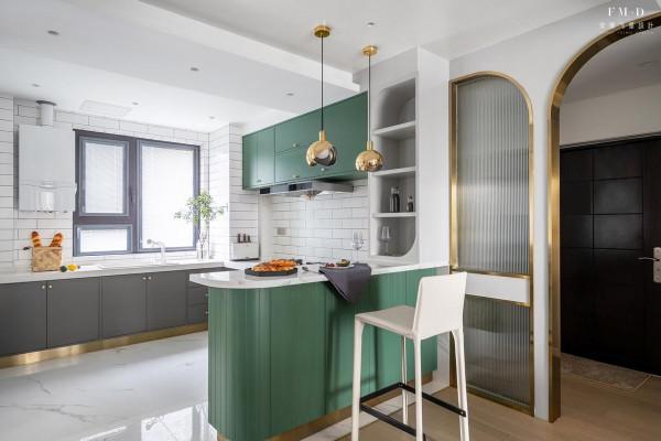 等買房了,無論面積大小,我決定要裝2個廚房,下廚寬敞功能又多 等買房了,無論面積大小,我決定要裝2個廚房,下廚寬敞功能又多