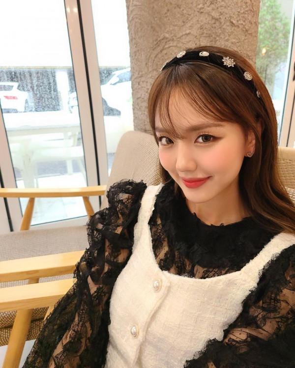 會打扮的女人超優雅,穿搭小白秒變時髦精,秋季依舊美麗動人 會打扮的女人超優雅,穿搭小白秒變時髦精,秋季依舊美麗動人