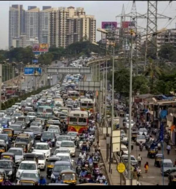 距離的偏見——“牛車”上的印度 距離的偏見——“牛車”上的印度