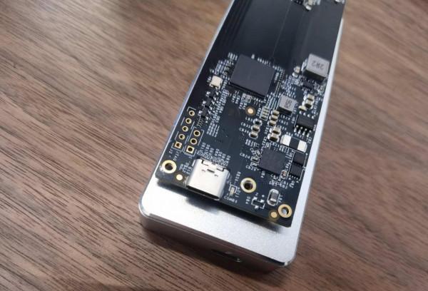 ORICO雷電3行動硬碟盒，移動辦公和影片剪輯的好助手