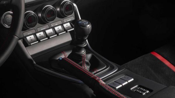 全新斯巴魯BRZ上市售價30.88-33.08萬！配置提升，售價更高沒關係