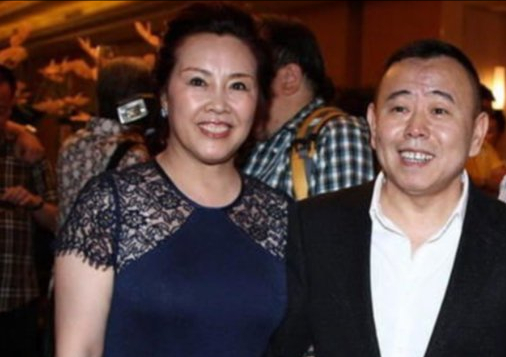 潘長江事件再次升溫，連他的女兒潘陽也受到牽連，究竟咋回事？