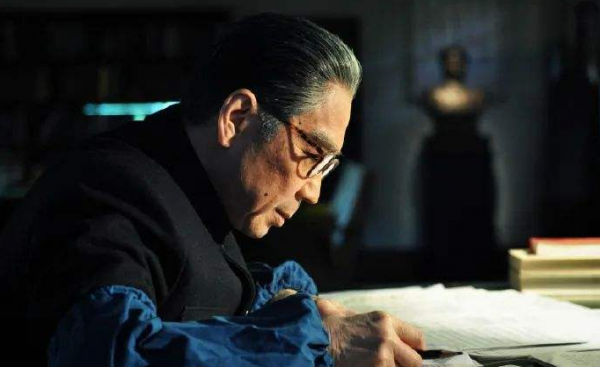 1976年,日本一老人來北京悼念總理,追悼會上直言:我是總理的弟弟 1976年,日本一老人來北京悼念總理,追悼會上直言:我是總理的弟弟