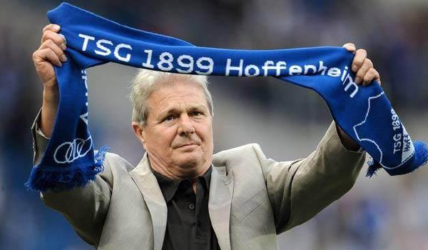 耕耘霍村30年的良心富豪！因50+1政策遭遇侮辱：最終成了德甲英雄