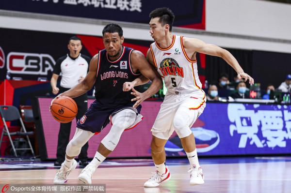 祝銘震砍33分創生涯新高陳盈駿準絕殺 廣州拒被逆轉險勝吉林 祝銘震砍33分創生涯新高陳盈駿準絕殺 廣州拒被逆轉險勝吉林