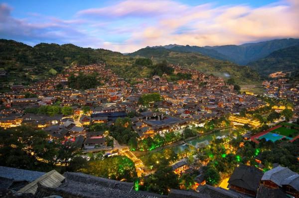 此生必去的西南秘境,小眾山水美如畫,探索遠古叢林秘境... 此生必去的西南秘境,小眾山水美如畫,探索遠古叢林秘境...