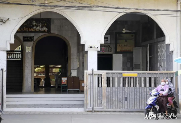 泰國叫停免隔離入境，104例奧密克戎病例確診，一旅行團25人感染