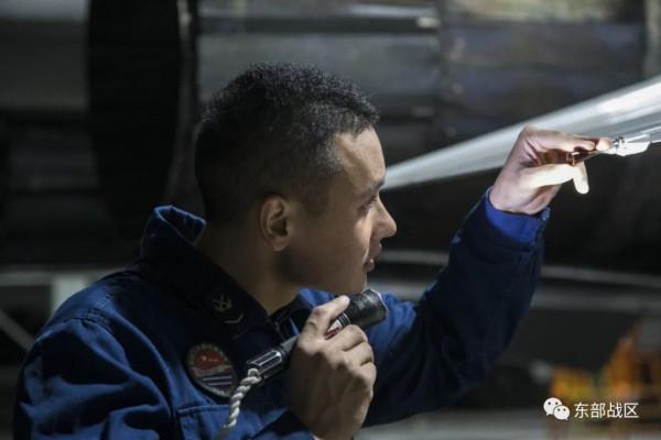 奪取制空權、遠端制導攻擊……戰鬥在下半夜打響