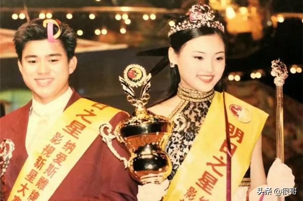 《前行者》中的配角太強大,連公寓老闆娘清姐的扮演者都來頭不小 《前行者》中的配角太強大,連公寓老闆娘清姐的扮演者都來頭不小