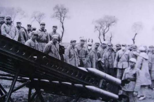 志願軍高炮部隊,抗美援朝擊落美軍2300架戰機,比導彈還強 志願軍高炮部隊,抗美援朝擊落美軍2300架戰機,比導彈還強