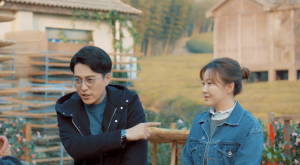 潘長江女兒,與靳東搭檔演劇後,又跑新電影中演大女主,能否翻紅 潘長江女兒,與靳東搭檔演劇後,又跑新電影中演大女主,能否翻紅