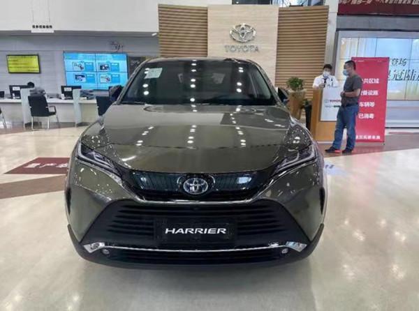 配懸浮式中控屏,一汽豐田凌放HARRIER內飾曝光,或將再成爆款 配懸浮式中控屏,一汽豐田凌放HARRIER內飾曝光,或將再成爆款