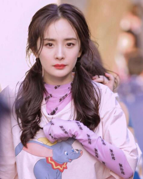 娛樂圈40年審美變遷，為什麼再也沒有李嘉欣這樣的大美人了？