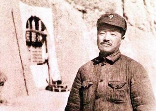 《洪湖赤衛隊》主角韓英的原型,馳名湘鄂西的女英雄,弟弟是元帥 《洪湖赤衛隊》主角韓英的原型,馳名湘鄂西的女英雄,弟弟是元帥