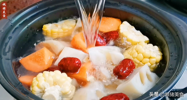 脾胃不好的人彆著急,常喝這道湯,健脾養胃,身體更健康 脾胃不好的人彆著急,常喝這道湯,健脾養胃,身體更健康