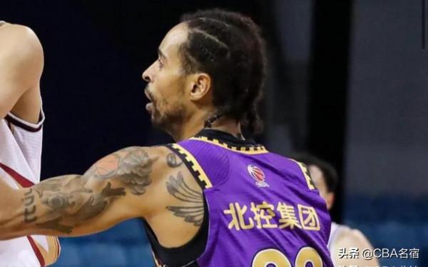 CBA三訊息：董瀚麟狀態下滑，首鋼新人被召回，蘭茲博格全場夢遊