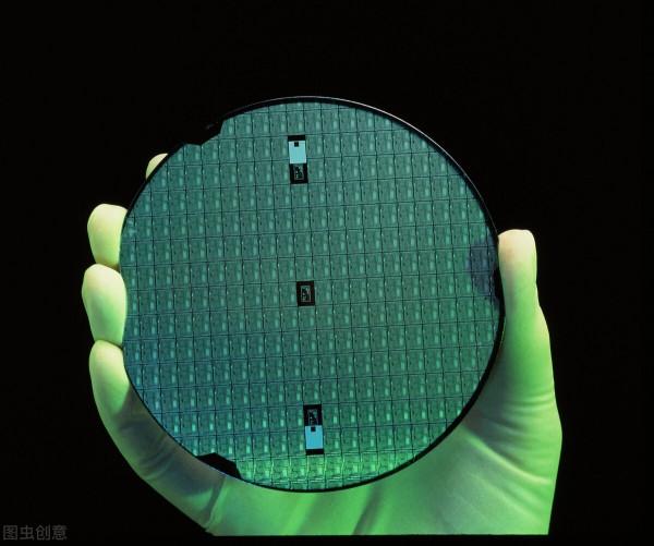 提高出生率對我國經濟增長有哪些幫助？