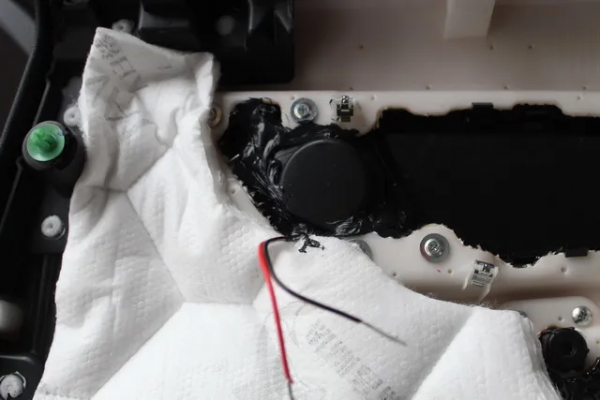 本田UR-V音響改裝丹拿232兩分頻,愛上這個純粹的聲音 本田UR-V音響改裝丹拿232兩分頻,愛上這個純粹的聲音