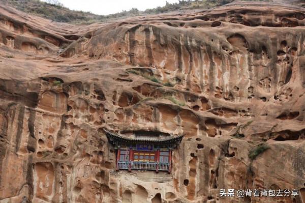 盤點中國十大懸崖邊上的建築，驚險而又震撼，你打卡過幾處呢
