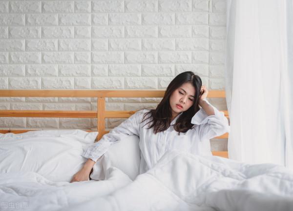 睡完回籠覺昏昏沉沉，對健康有害？這些睡眠知識你要看懂