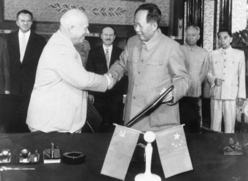 1958年,赫魯曉夫訪華提兩建議被毛主席拒絕,晚年回憶:不應該提 1958年,赫魯曉夫訪華提兩建議被毛主席拒絕,晚年回憶:不應該提